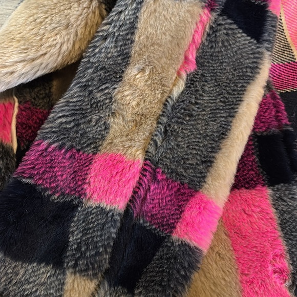 Anthropology Villagalo fake fur plaid coat - Picture 9 of 9